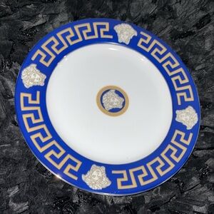 Blue/Gold Medusa Head Luxury Dinner Plates